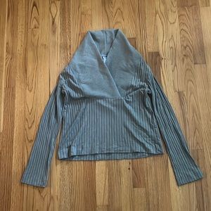 Nike yoga long sleeve brand new never worn